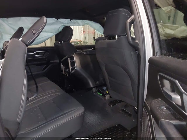 2022 RAM 1500 1C6SRFFT2NN406852 Photo 7