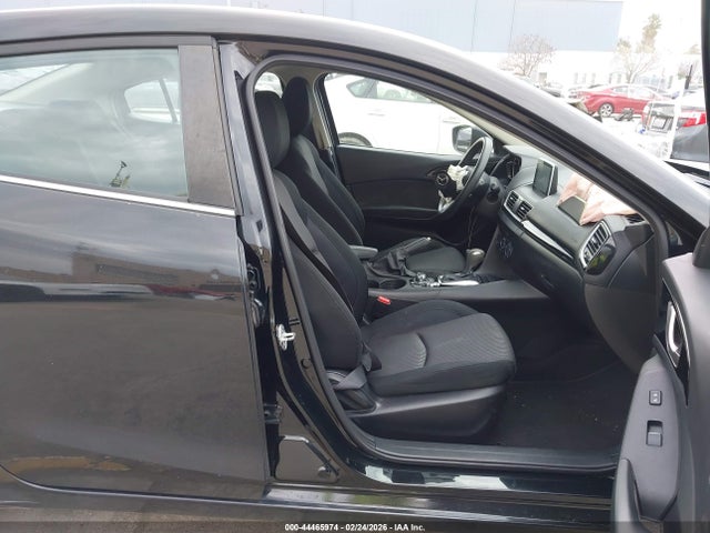 JM1BM1U79G1311019 Mazda Mazda3 I Sport