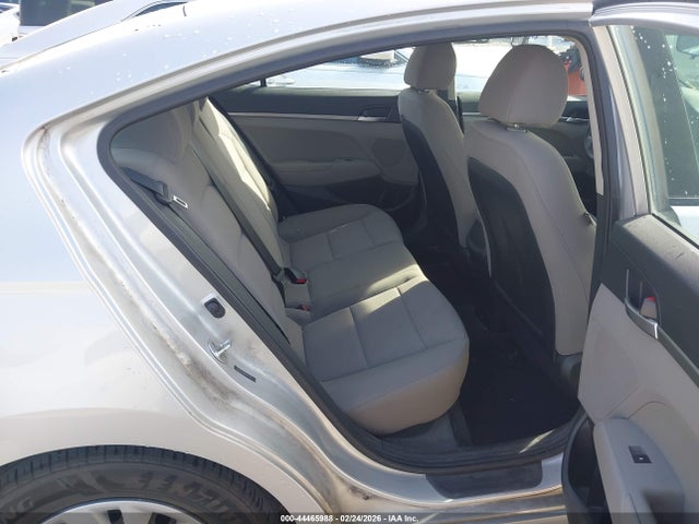 Hyundai ELANTRA SE 2019 5NPD74LF8KH477303 Image 8