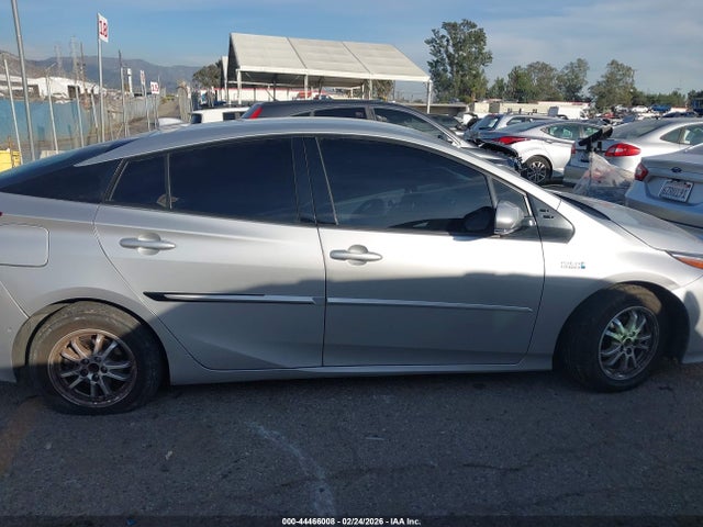 JTDKARFP2H3038001 Toyota Prius Prime Advanced