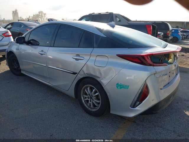JTDKARFP2H3038001 Toyota Prius Prime Advanced