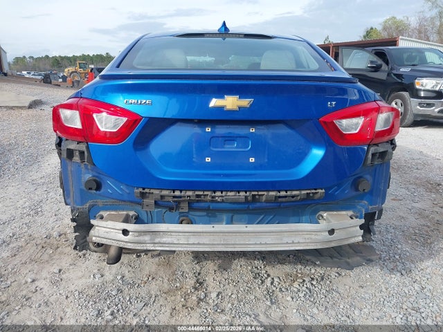 1G1BE5SM5H7155419 Chevrolet Cruze Lt Auto