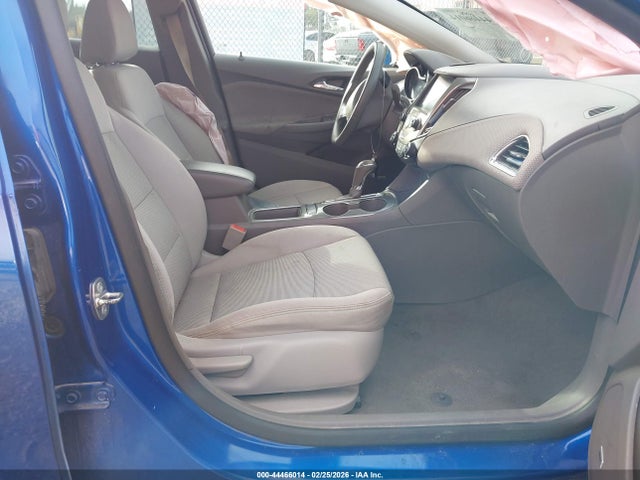 1G1BE5SM5H7155419 Chevrolet Cruze Lt Auto