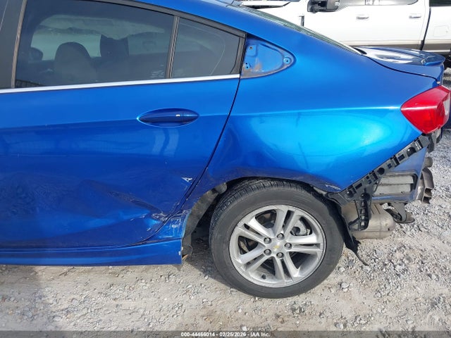 1G1BE5SM5H7155419 Chevrolet Cruze Lt Auto