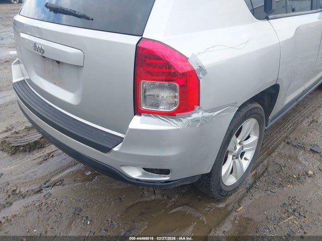 44466016 :رقم المزاد ، 1C4NJCBA4CD504185 vin ، 2012 Jeep Compass Sport مزاد بيع