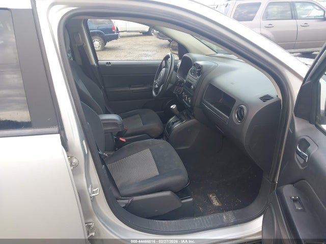 44466016 :رقم المزاد ، 1C4NJCBA4CD504185 vin ، 2012 Jeep Compass Sport مزاد بيع