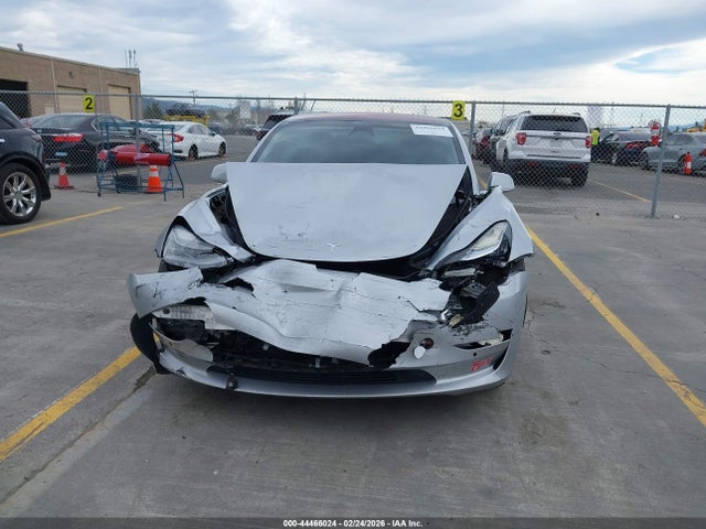 2017 Tesla Model 3 Long Range/standard მანქანა იყიდება აუქციონზე, vin: 5YJ3E1EA3HF002876, აუქციონის ნომერი: 44466024