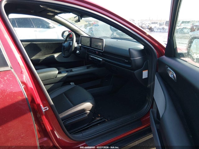 2023 HYUNDAI IONIQ 6 KMHM34AC6PA037563 Photo 4
