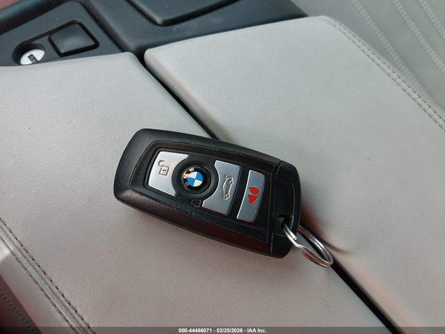 2016 BMW M5 WBSFV9C59GG343648 Photo 10