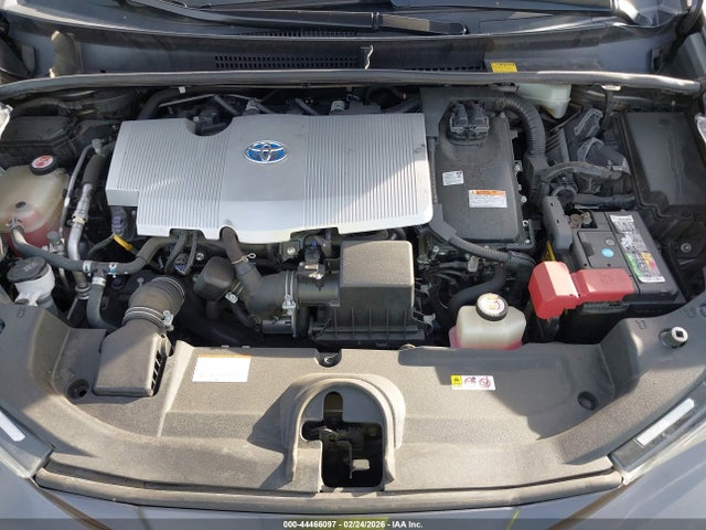 JTDKBRFU7J3590022 Toyota Prius Two