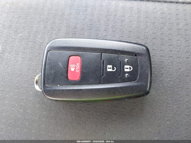 JTDKBRFU7J3590022 Toyota Prius Two