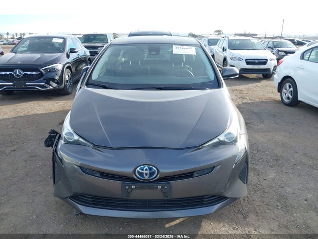 JTDKBRFU7J3590022 Toyota Prius Two