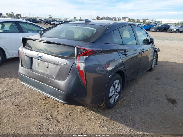JTDKBRFU7J3590022 Toyota Prius Two