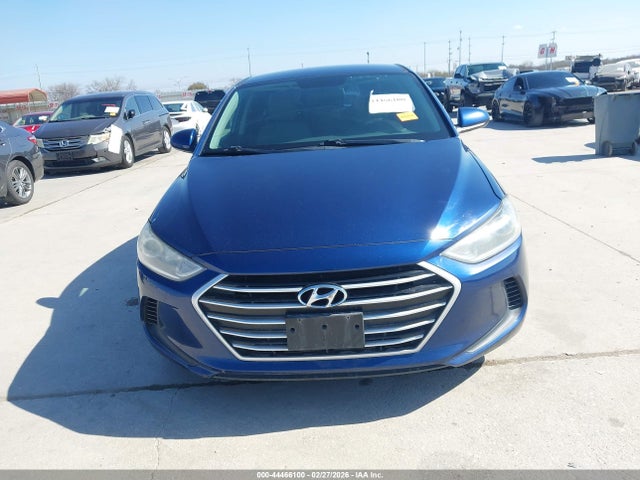 5NPD84LF4JH295688 Hyundai ELANTRA SEL