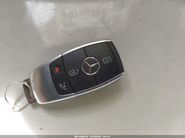 2023 MERCEDES-BENZ C 300 W1KWJ8EB1PG120946 Photo 10