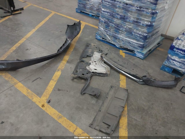 1HGCR2F32HA109373 Honda ACCORD LX