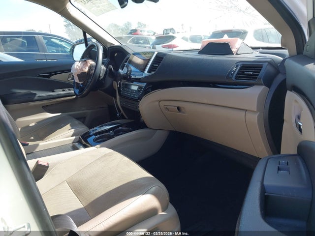 5FNYF6H09HB070442 Honda Pilot Elite