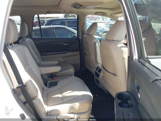 5FNYF6H09HB070442 Honda Pilot Elite