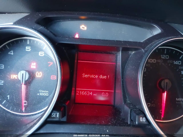 44466138 :رقم المزاد ، WAUGFAFR7AA067096 vin ، 2010 Audi A5 2.0t Premium مزاد بيع