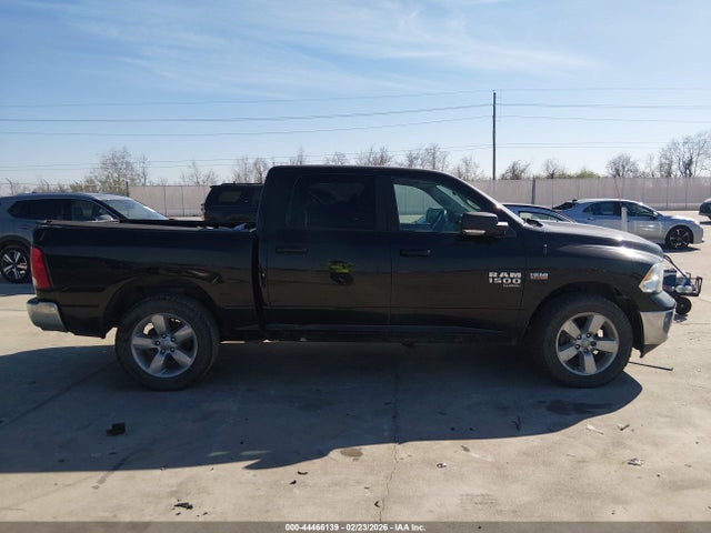 1C6RR6LT1KS622322 RAM 1500 Classic Lone Star 4x2 5&#039;7 Box