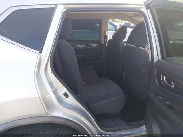 Nissan ROGUE S 2016 KNMAT2MTXGP662942 Image 8
