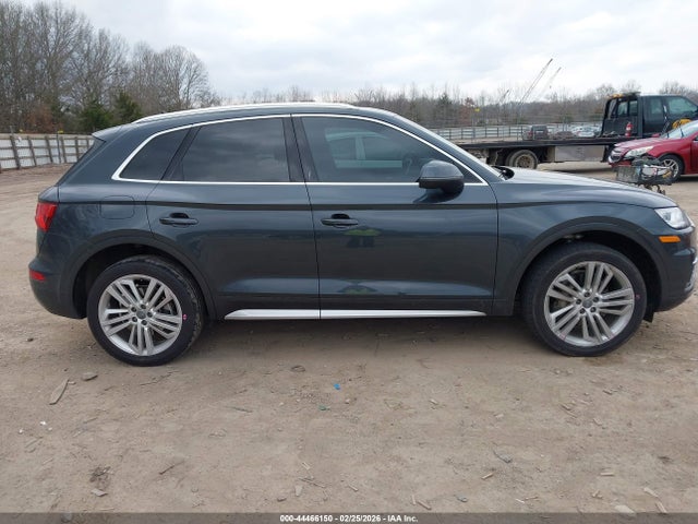 Продажа на аукционе авто 2018 Audi Q5 2.0t Premium/2.0t Tech Premium, vin: WA1BNAFY3J2107069, номер лота: 44466150