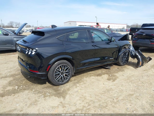 Продажа на аукционе авто 2024 Ford Mustang Mach-e Premium, vin: 3FMTK3R43RMA43977, номер лота: 44466180