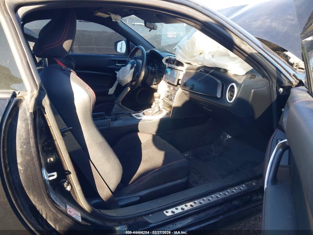 2014 Scion Fr-s მანქანა იყიდება აუქციონზე, vin: JF1ZNAA11E9706070, აუქციონის ნომერი: 44466254