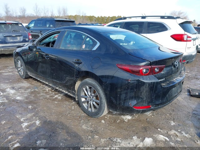 2024 MAZDA MAZDA3 3MZBPAAM2RM434701 Photo 2