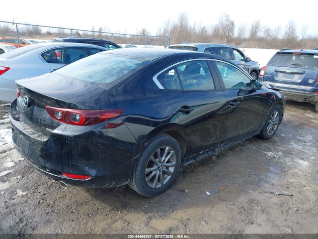 2024 MAZDA MAZDA3 3MZBPAAM2RM434701 Photo 3