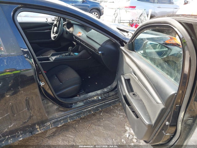 2024 MAZDA MAZDA3 3MZBPAAM2RM434701 Photo 4