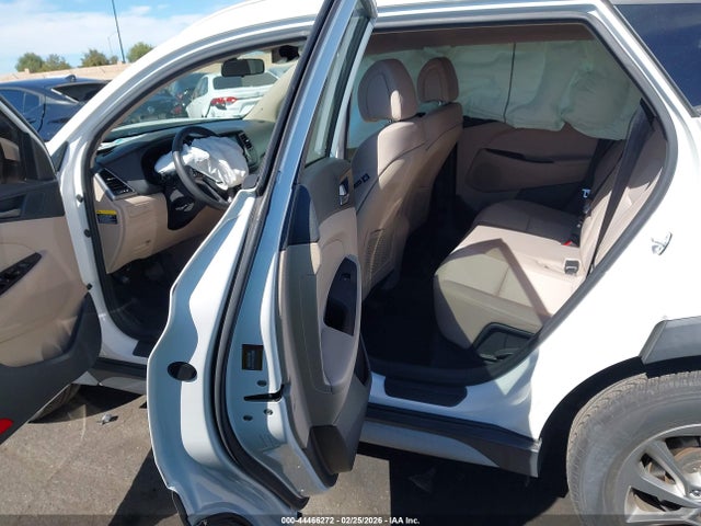 KM8J33A47HU564503 Hyundai TUCSON SE