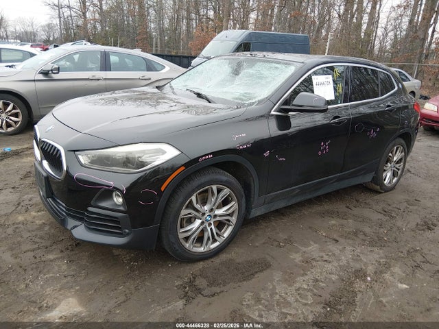 2018 BMW X2 WBXYJ5C39JEF75758 Photo 1