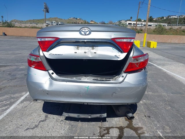 4T1BF1FKXHU634762 Toyota CAMRY SE