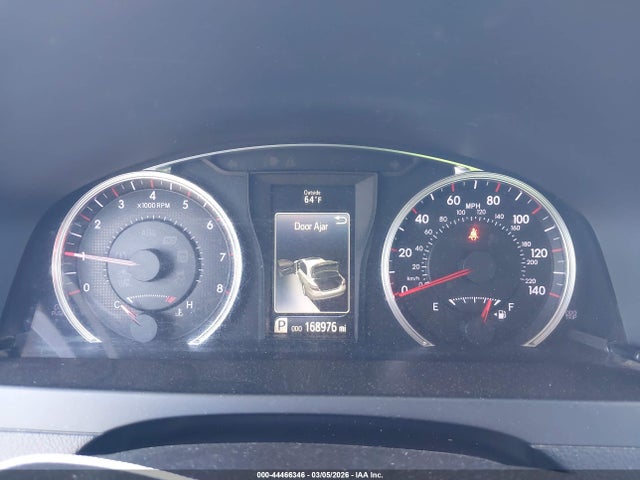 4T1BF1FKXHU634762 Toyota CAMRY SE