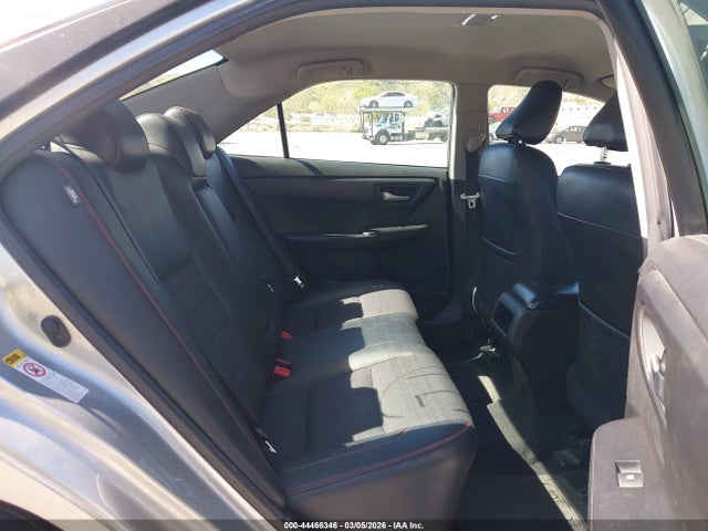 4T1BF1FKXHU634762 Toyota CAMRY SE