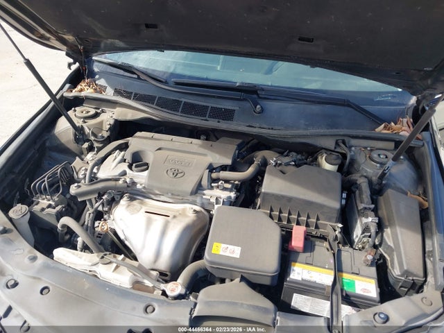44466364 :رقم المزاد ، 4T1BF1FK3HU374074 vin ، 2017 Toyota Camry Le مزاد بيع