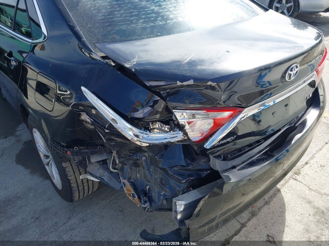 44466364 :رقم المزاد ، 4T1BF1FK3HU374074 vin ، 2017 Toyota Camry Le مزاد بيع