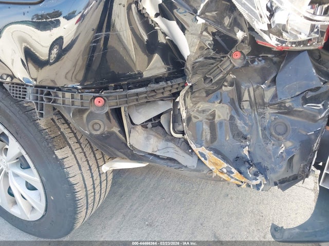 44466364 :رقم المزاد ، 4T1BF1FK3HU374074 vin ، 2017 Toyota Camry Le مزاد بيع