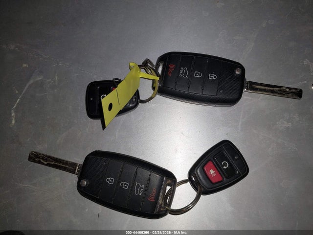 KIA SORENTO LX 2015 5XYKTCA60FG556641 Image 11