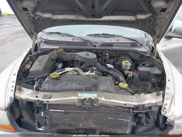 44466368 :رقم المزاد ، 1B4HS28ZXYF134080 vin ، 2000 Dodge Durango مزاد بيع