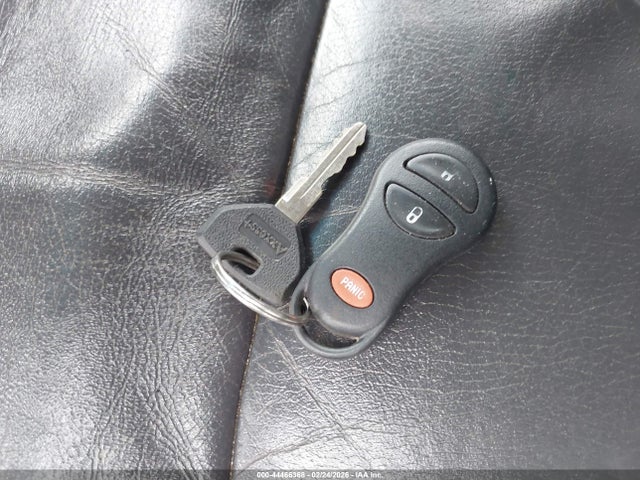 44466368 :رقم المزاد ، 1B4HS28ZXYF134080 vin ، 2000 Dodge Durango مزاد بيع