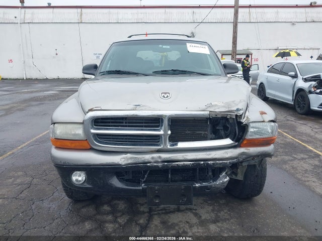44466368 :رقم المزاد ، 1B4HS28ZXYF134080 vin ، 2000 Dodge Durango مزاد بيع