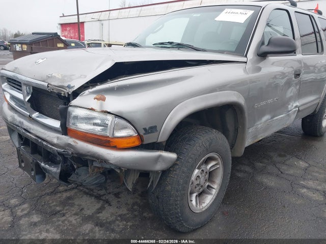 44466368 :رقم المزاد ، 1B4HS28ZXYF134080 vin ، 2000 Dodge Durango مزاد بيع