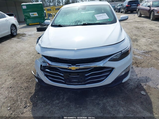 1G1ZD5ST2PF114114 Chevrolet Malibu Fwd 1lt