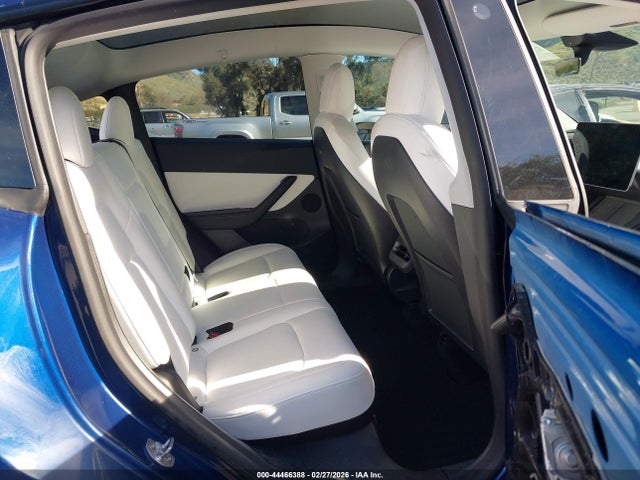 2022 TESLA MODEL Y 7SAYGDEF5NF392164 Photo 7