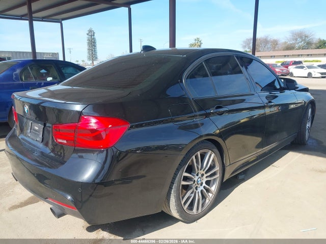 BMW 340i 2018 WBA8B3C55JK385192 Image 4