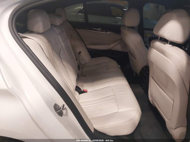 2019 BMW 540I WBAJE7C58KWW14166 Photo 7