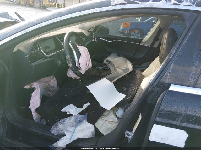 2014 TESLA MODEL S 5YJSA1S17EFP30384 Photo 4