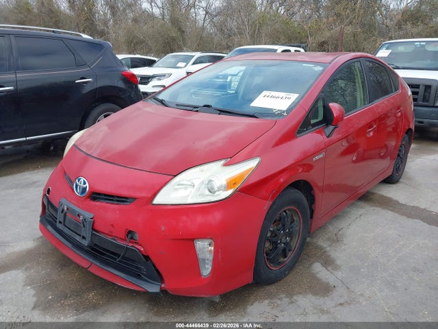 JTDKN3DU8E0375215 Toyota Prius Three